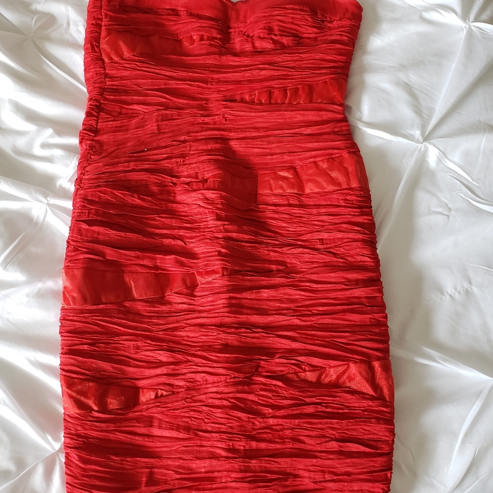 Dress - Picture 3 of 4